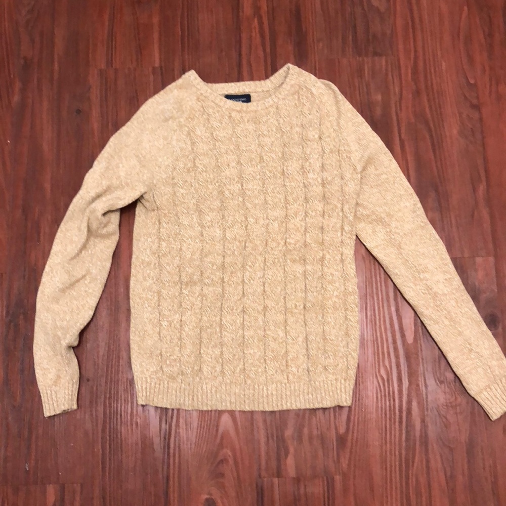 Crew neck sweater